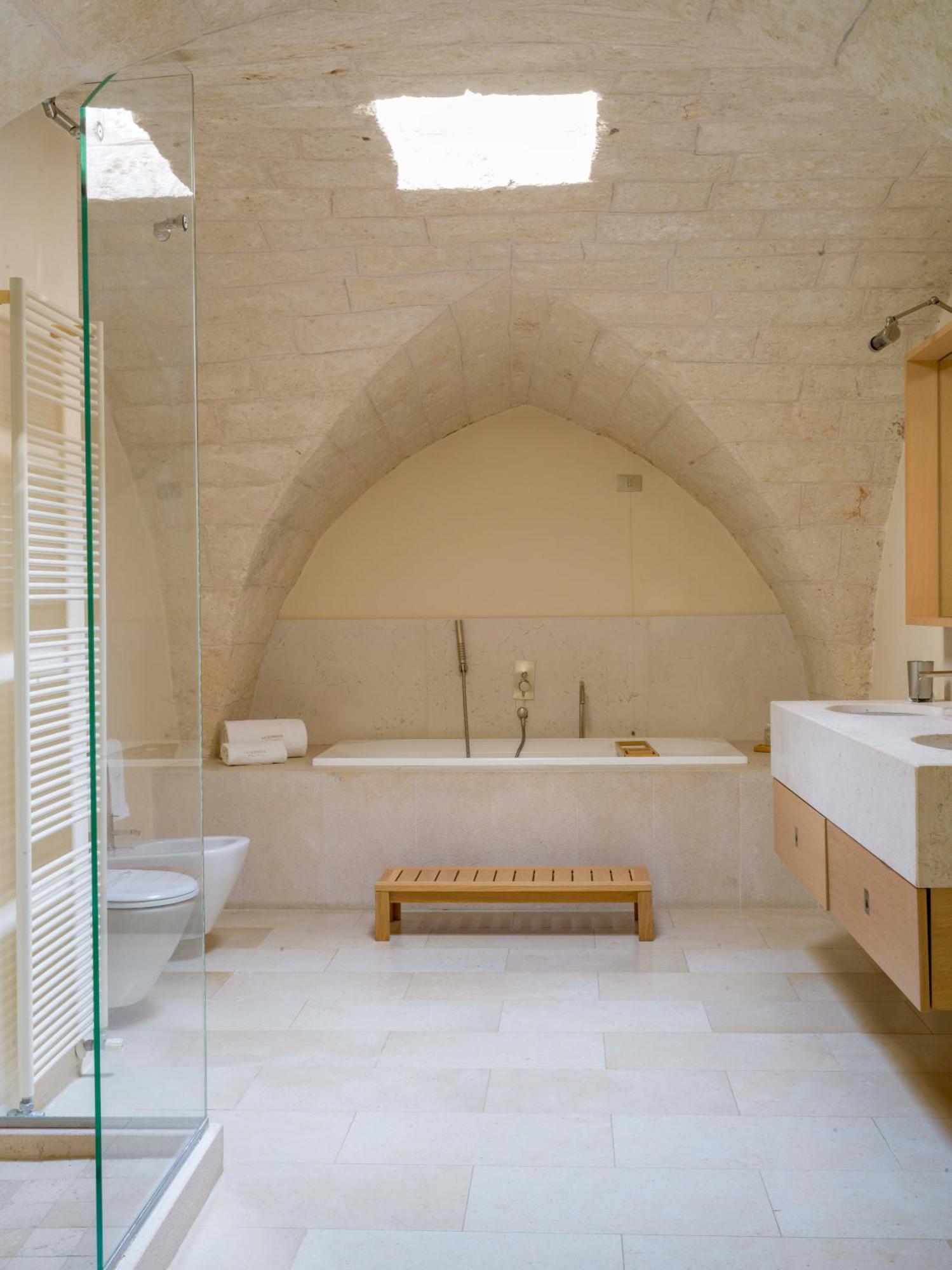 אוסטוני La Sommita Relais & Chateaux מראה חיצוני תמונה